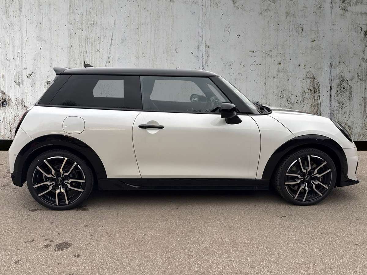 Used MINI Cooper 2025 for sale - 77556043: Photo 3