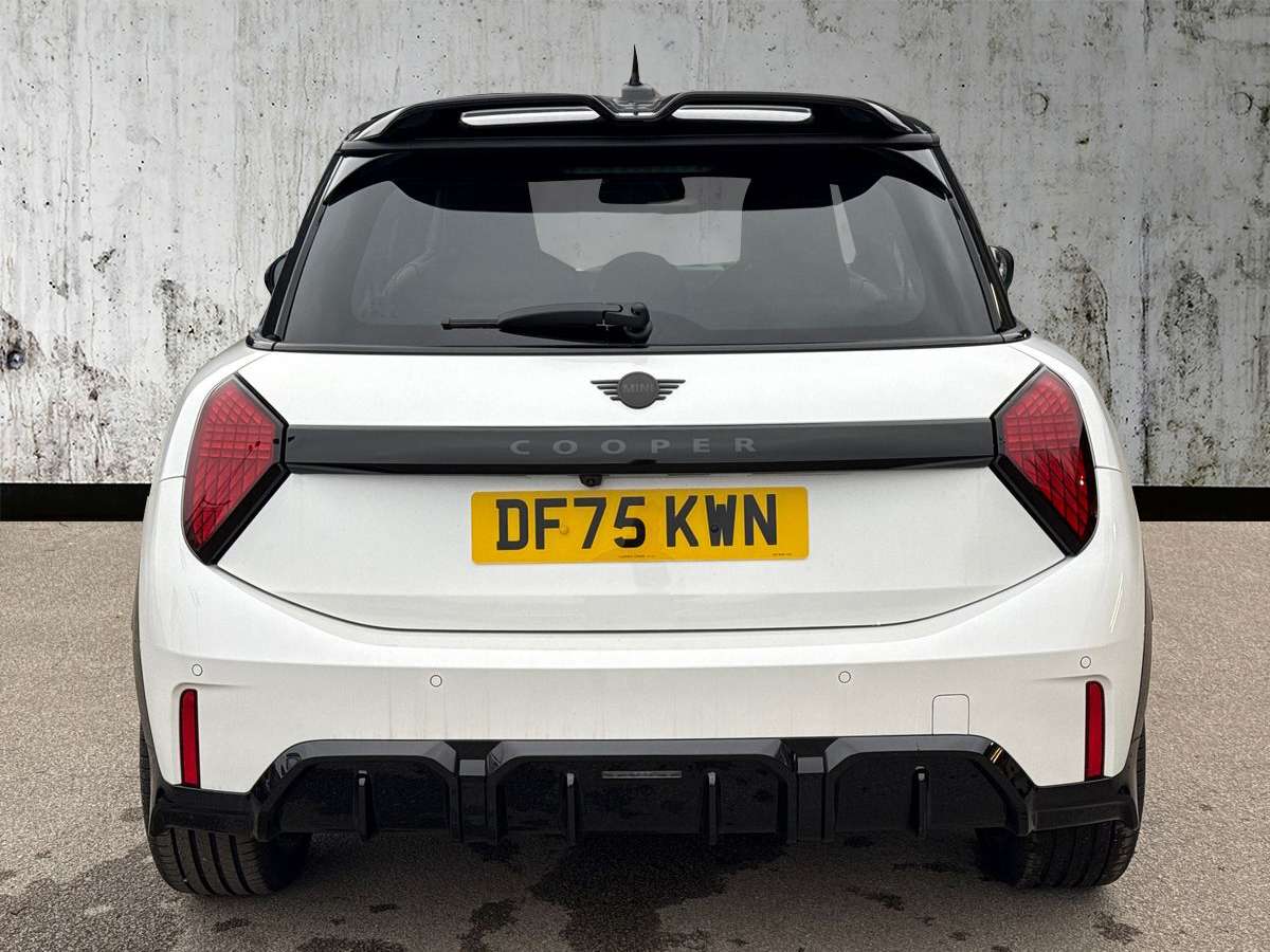 Used MINI Cooper 2025 for sale - 77556043: Photo 4