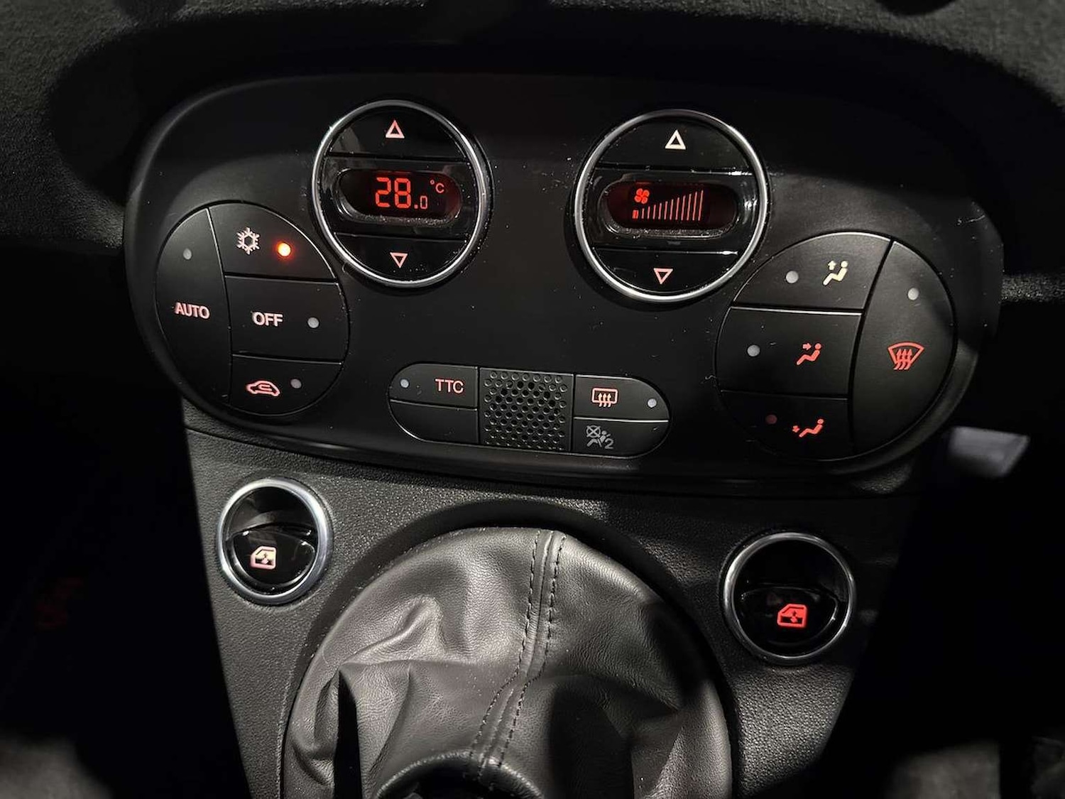 Used Abarth 695 2022 for sale - 77489219: Photo 12