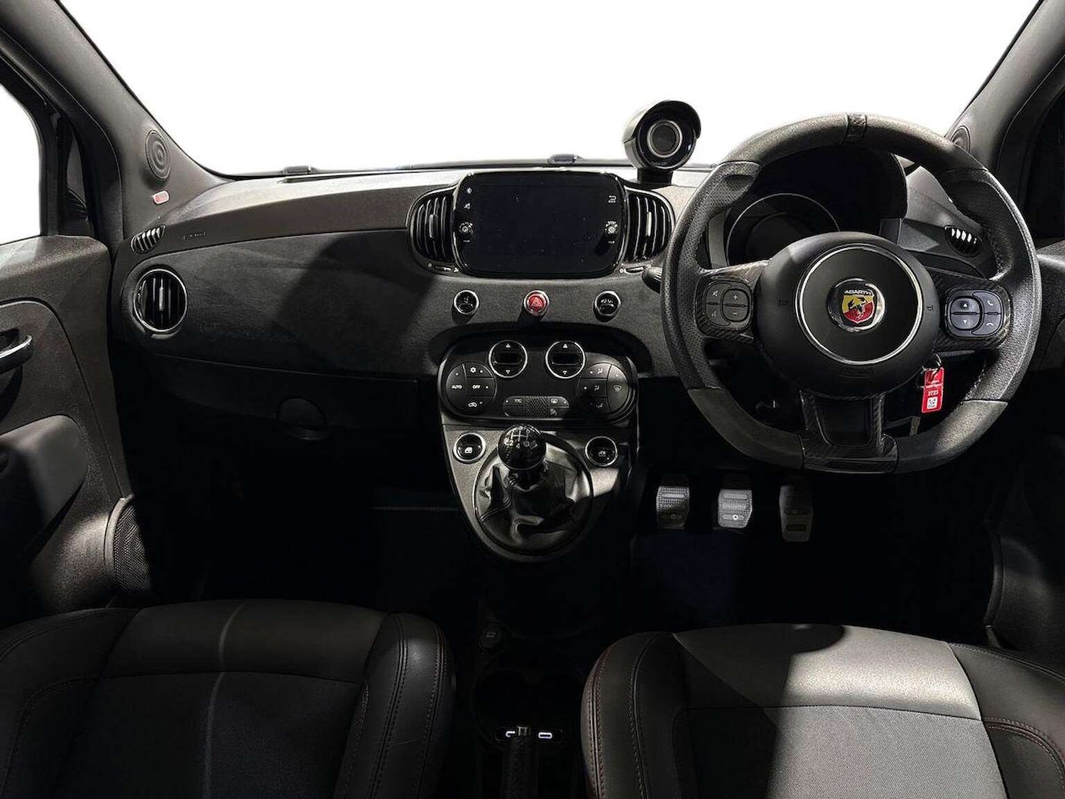 Used Abarth 695 2022 for sale - 77489219: Photo 8