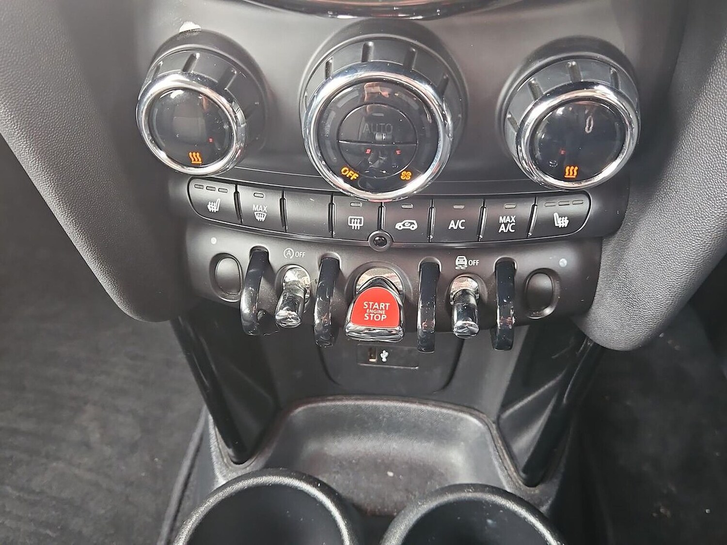 Used MINI Hatch 2022 for sale - 76450539: Photo 12