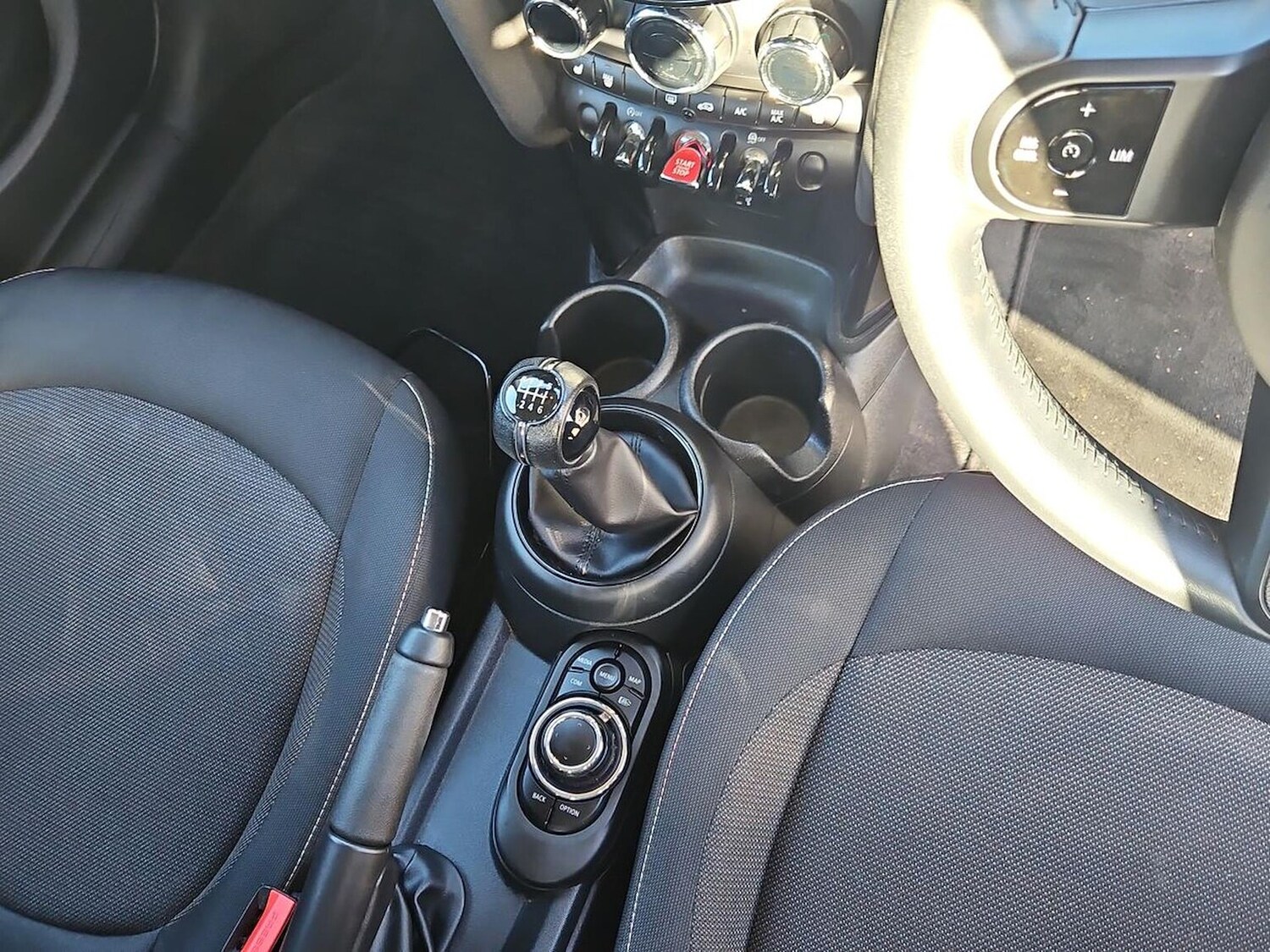 Used MINI Hatch 2022 for sale - 76450539: Photo 13