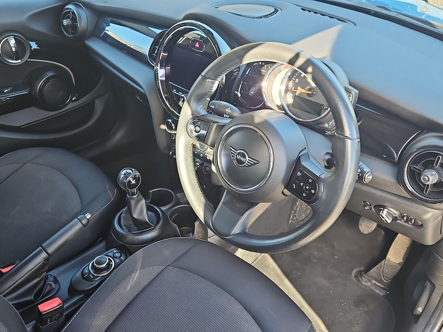 Used MINI Hatch 2022 for sale - 76450539: Photo 15