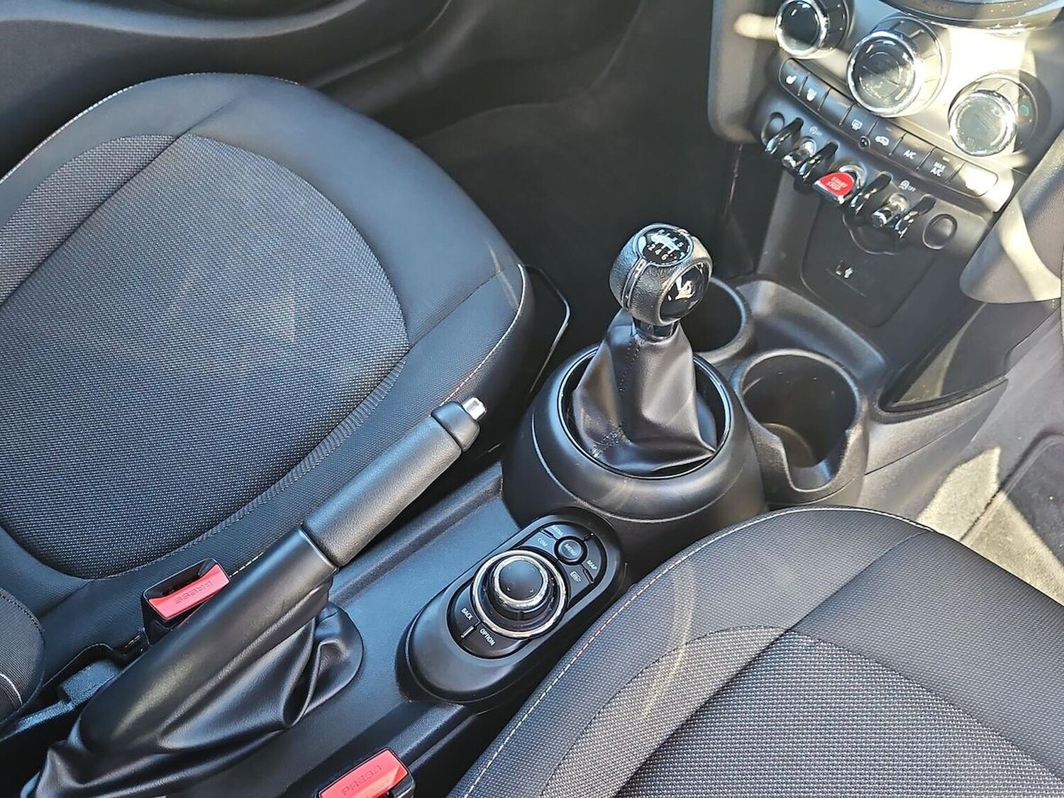 Used MINI Hatch 2022 for sale - 76450539: Photo 22