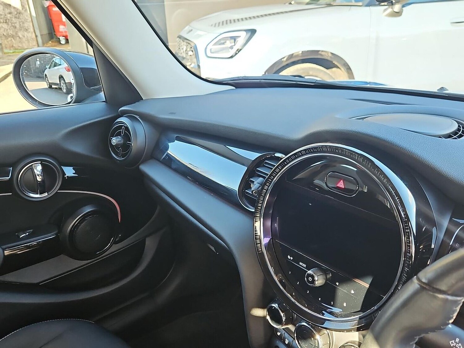 Used MINI Hatch 2022 for sale - 76450539: Photo 24