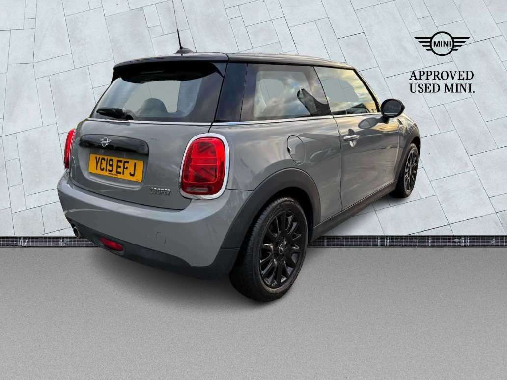 Used MINI Hatch 2019 for sale - 76687372: Photo 6