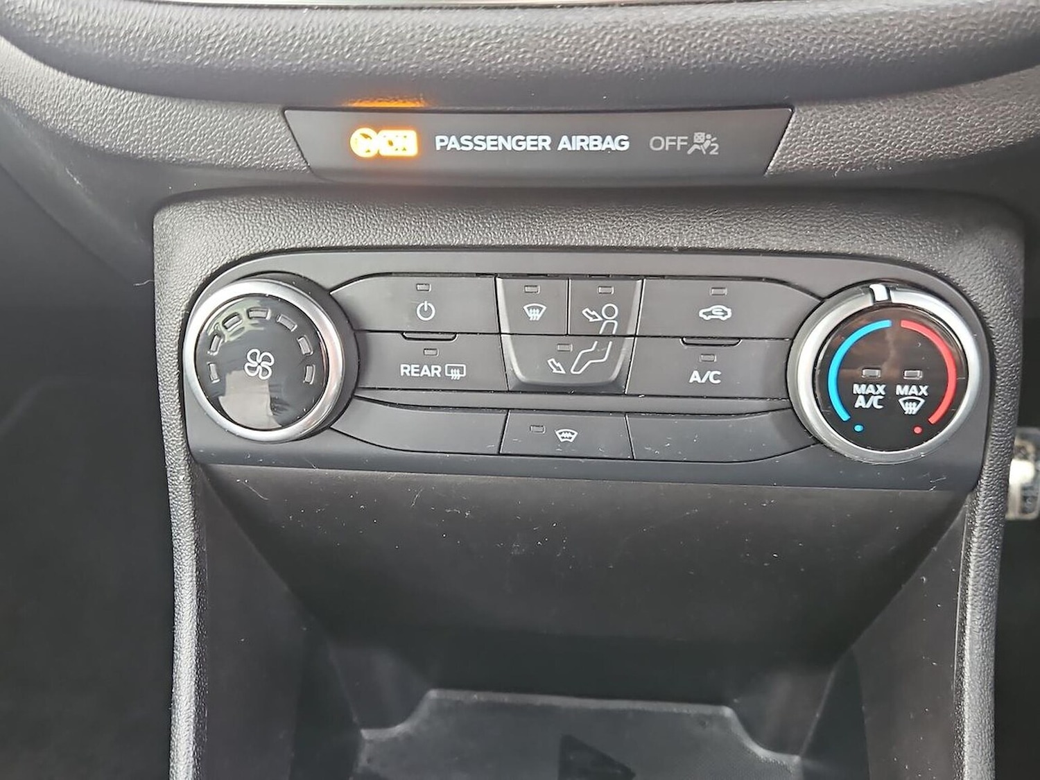 Used Ford Fiesta 2018 for sale - 76478174: Photo 12