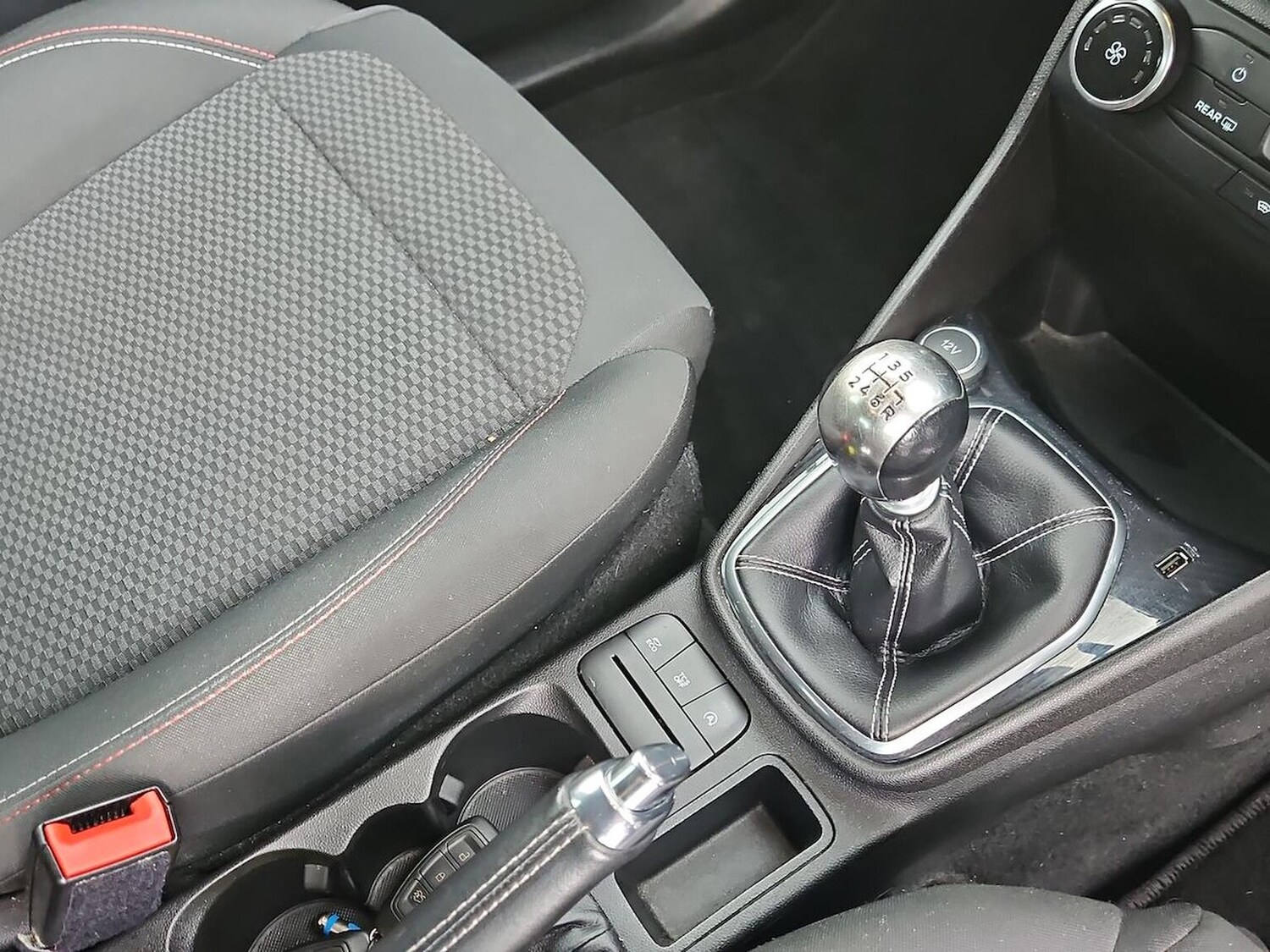 Used Ford Fiesta 2018 for sale - 76478174: Photo 22