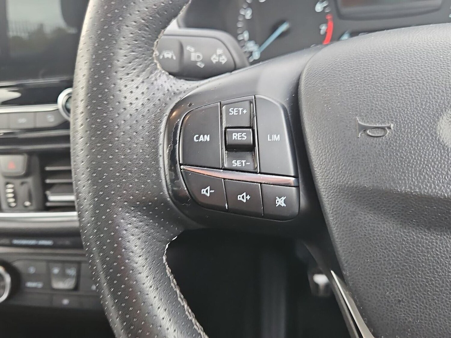 Used Ford Fiesta 2018 for sale - 76478174: Photo 25