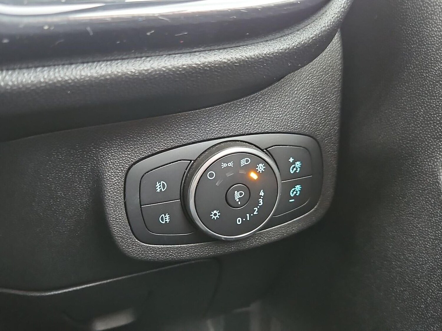 Used Ford Fiesta 2018 for sale - 76478174: Photo 27