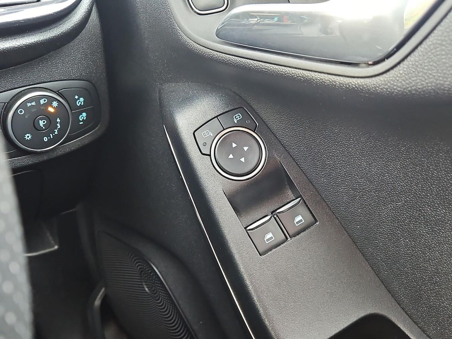 Used Ford Fiesta 2018 for sale - 76478174: Photo 30