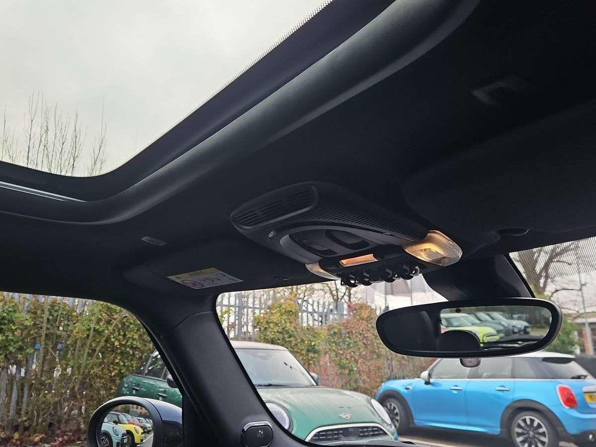 Used MINI Hatch 2023 for sale - 77980074: Photo 14