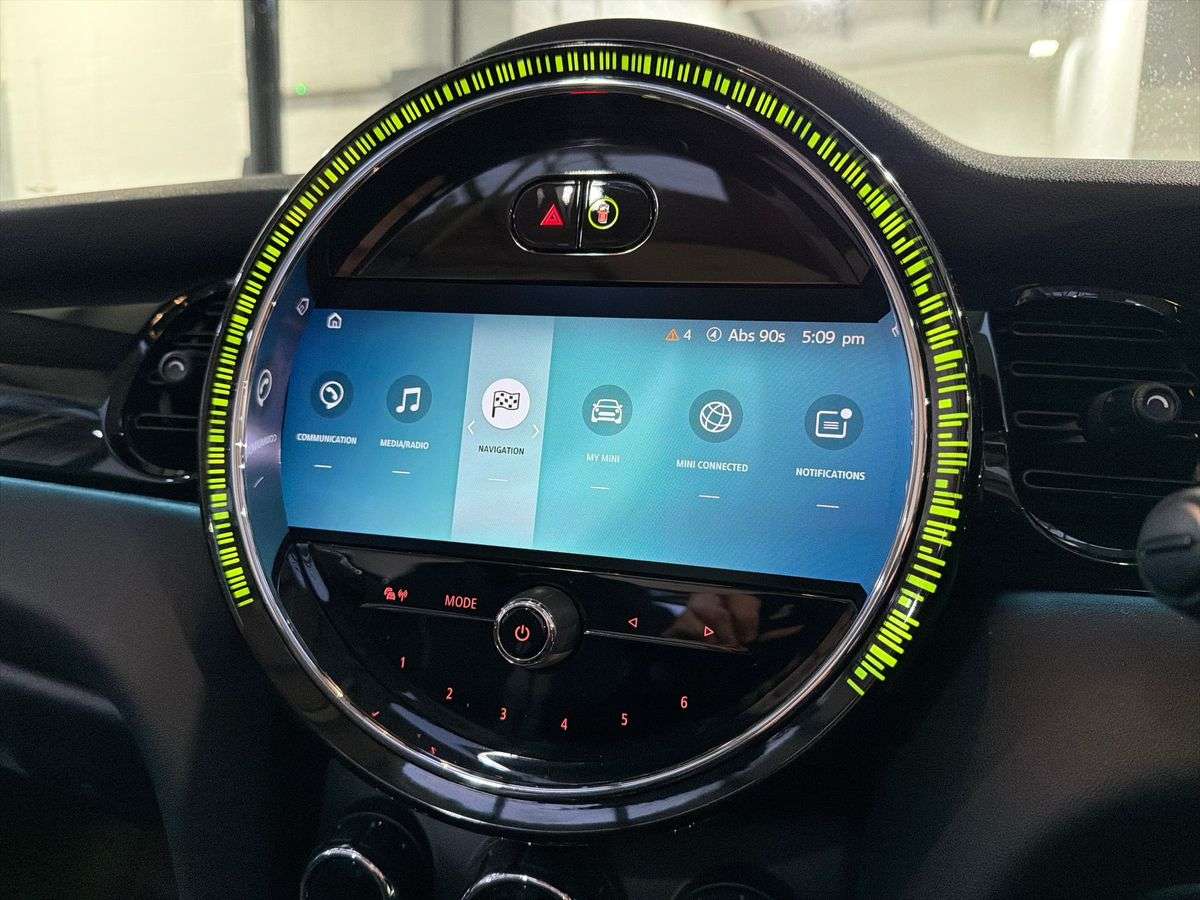 Used MINI Convertible 2024 for sale - 77980076: Photo 11
