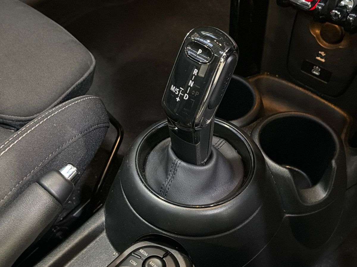 Used MINI Convertible 2024 for sale - 77980076: Photo 22