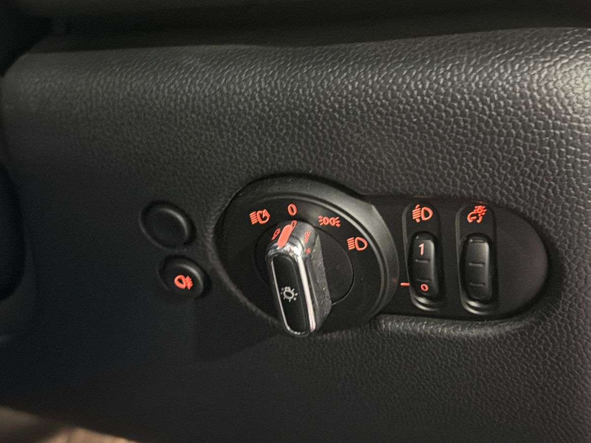 Used MINI Convertible 2024 for sale - 77980076: Photo 27