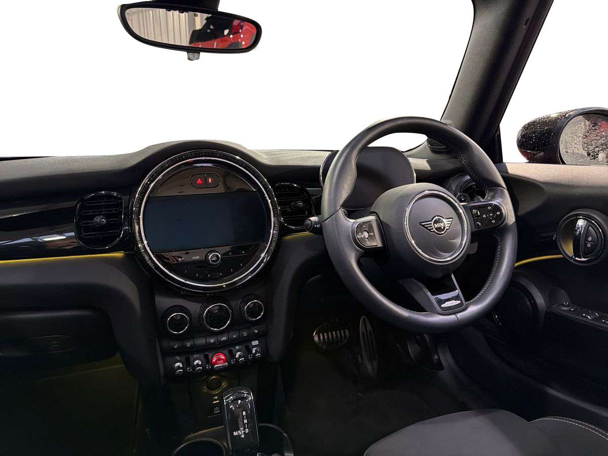 Used MINI Convertible 2024 for sale - 77980076: Photo 9