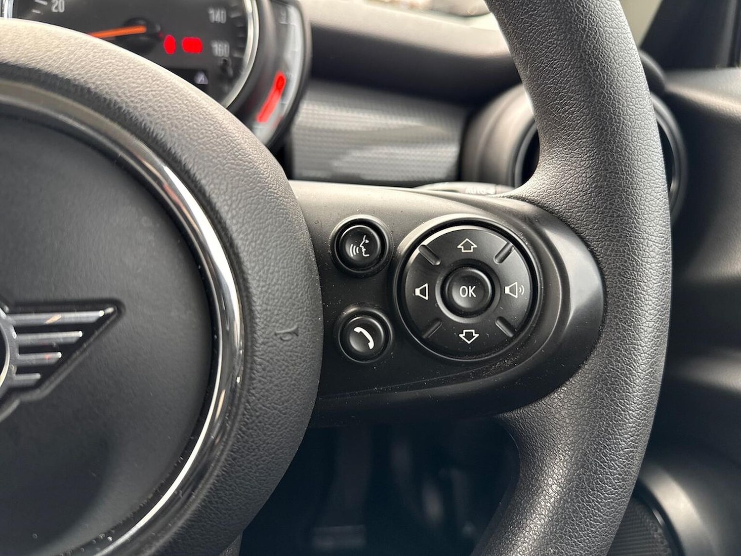 Used MINI Hatch 2021 for sale - 76547679: Photo 26