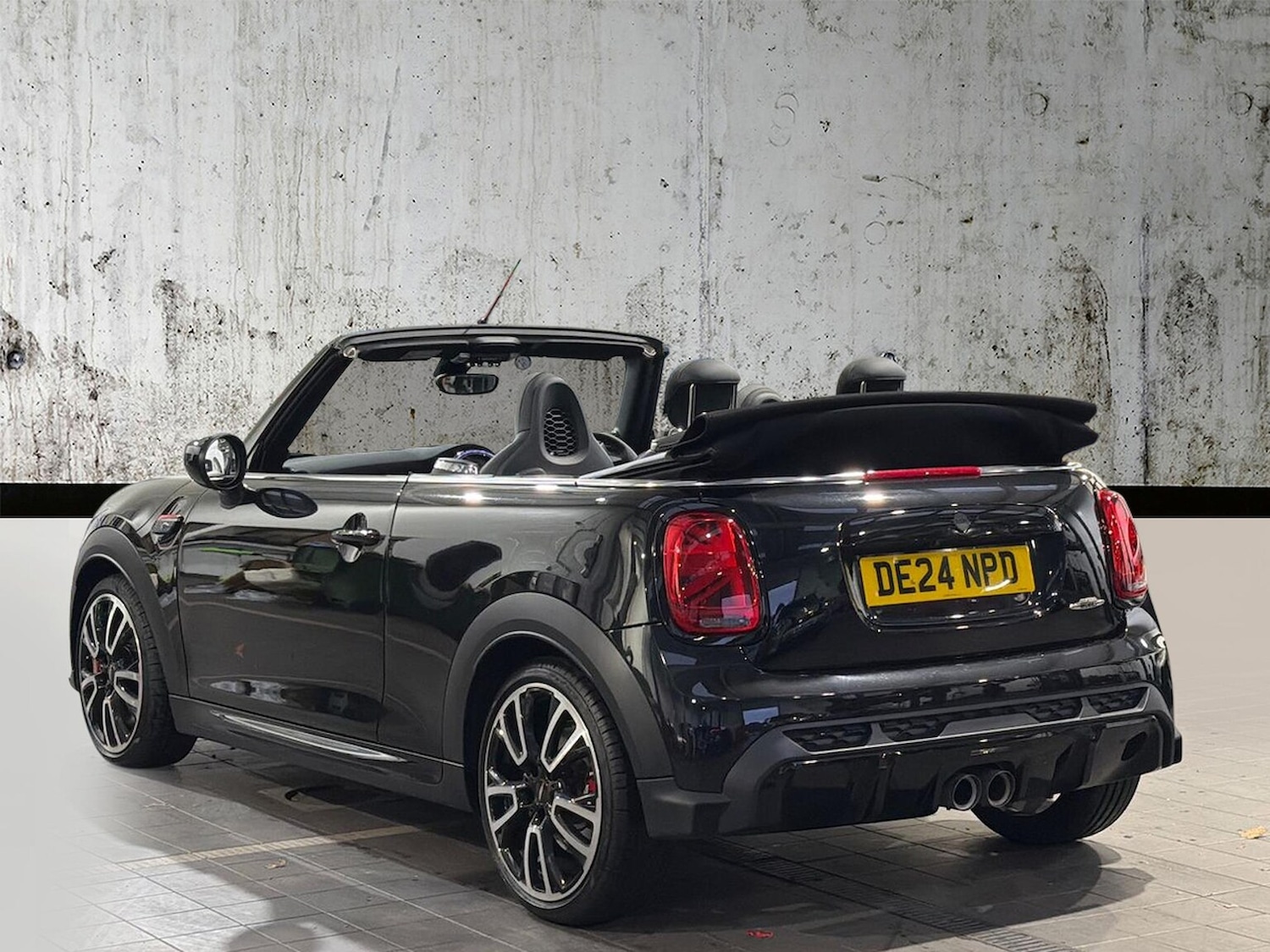 Used MINI Convertible 2024 for sale - 76455257: Photo 2