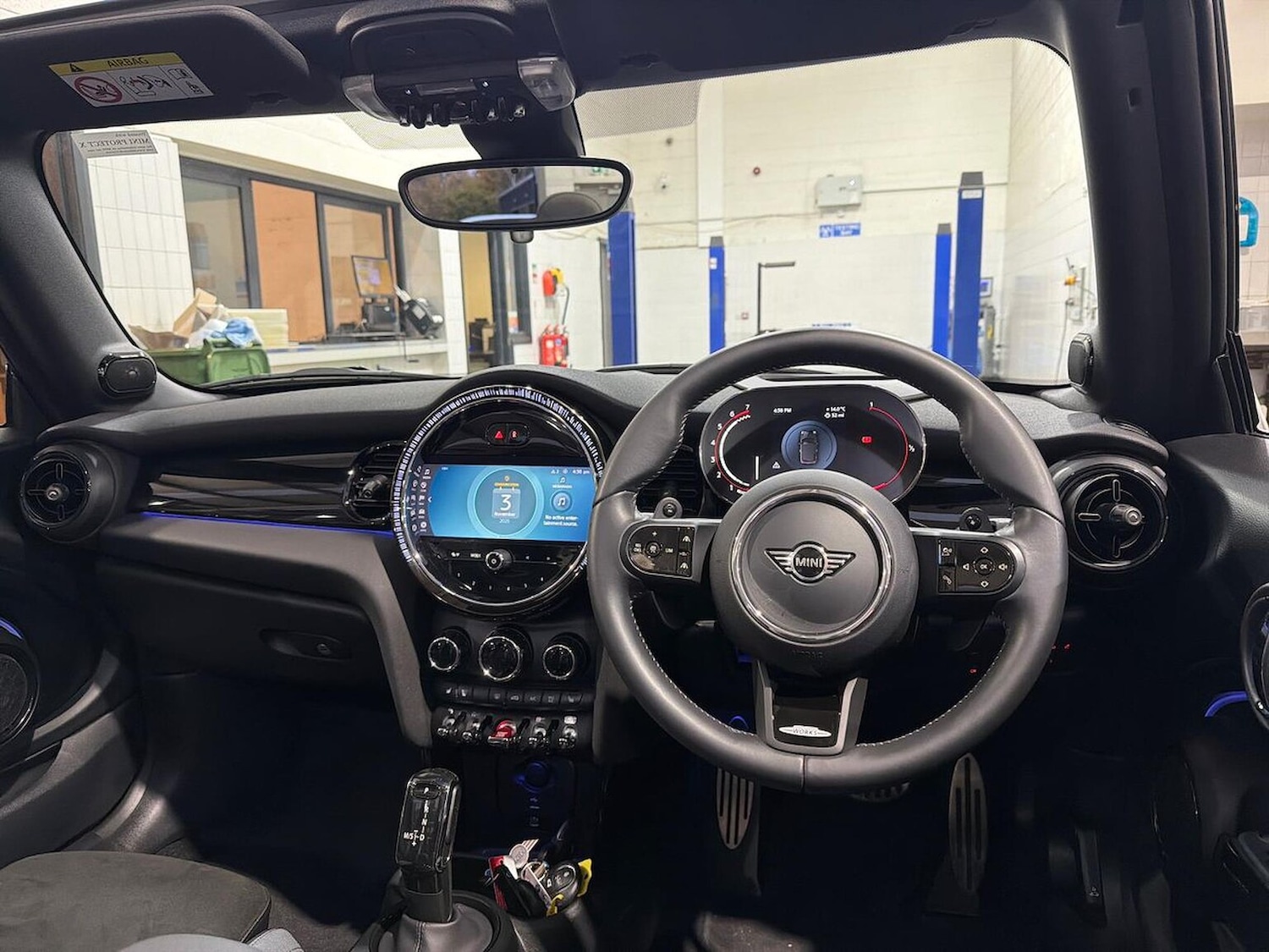 Used MINI Convertible 2024 for sale - 76455257: Photo 9