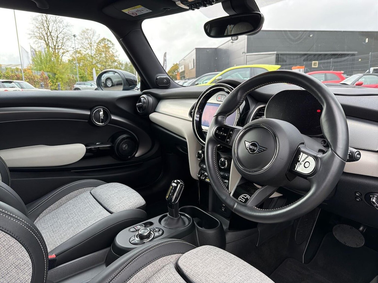 Used MINI Hatch 2021 for sale - 76340640: Photo 15
