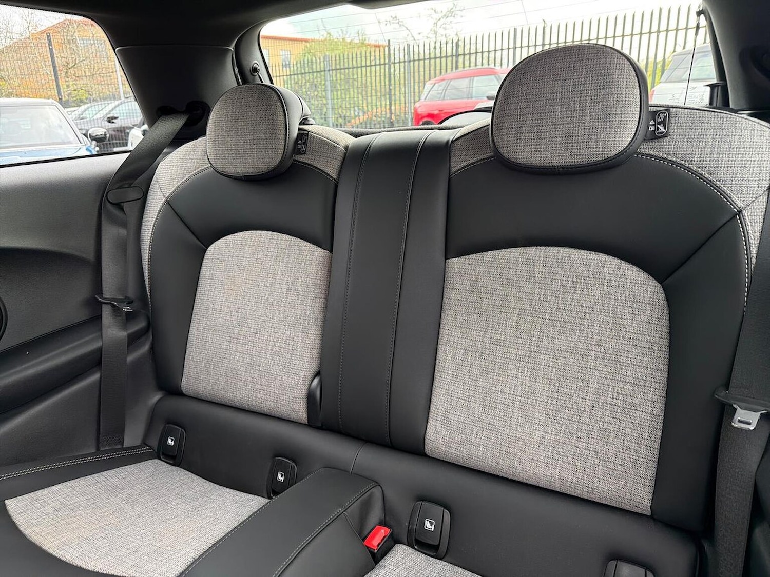 Used MINI Hatch 2021 for sale - 76340640: Photo 16