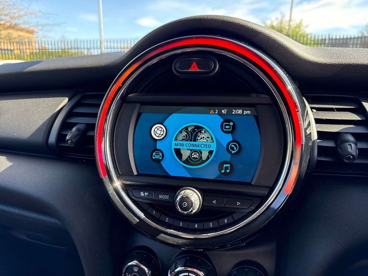 Used MINI Hatch 2019 for sale - 78193684: Photo 11