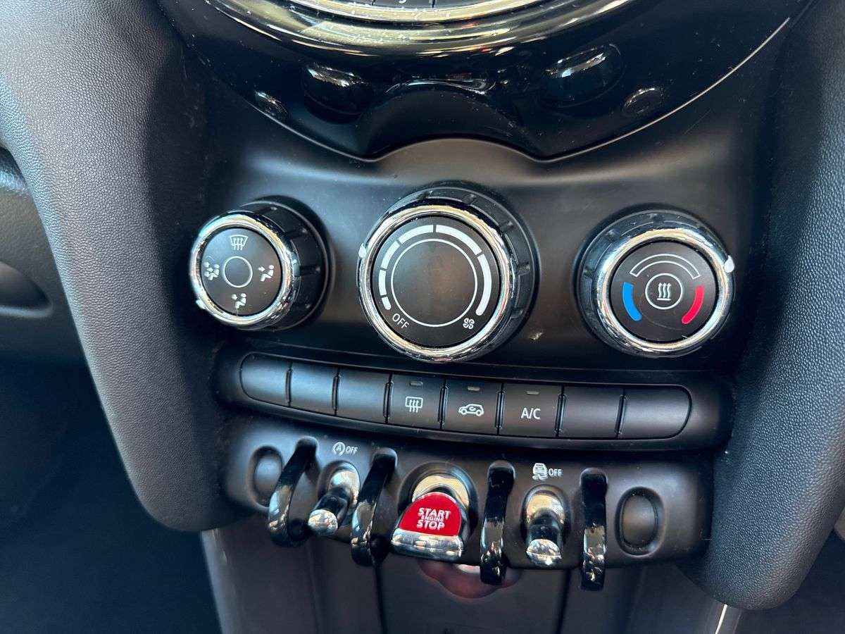 Used MINI Hatch 2019 for sale - 78193684: Photo 12