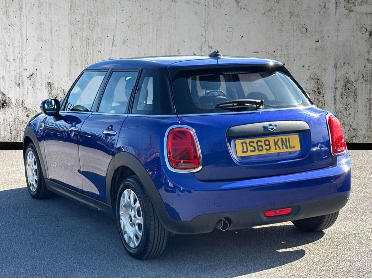 Used MINI Hatch 2019 for sale - 78193684: Photo 2