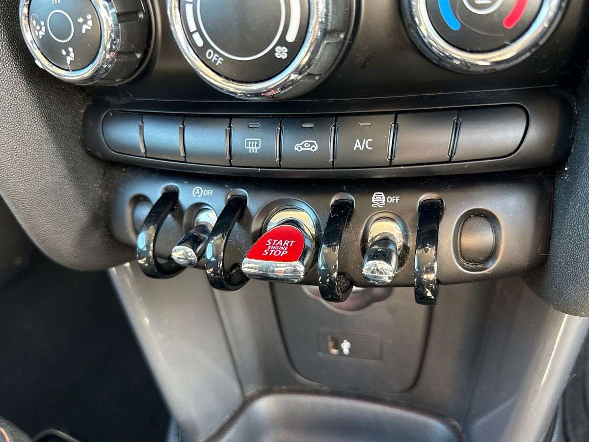 Used MINI Hatch 2019 for sale - 78193684: Photo 22