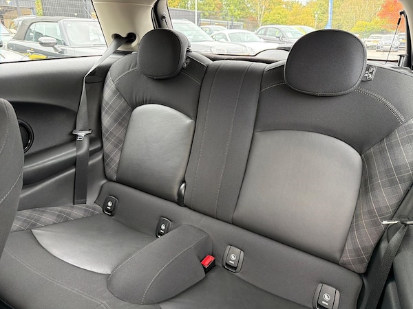 Used MINI Hatch 2017 for sale - 76206114: Photo 16