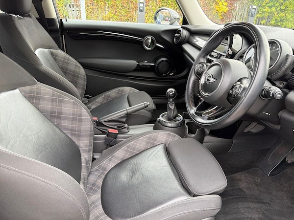 Used MINI Hatch 2017 for sale - 76206114: Photo 21