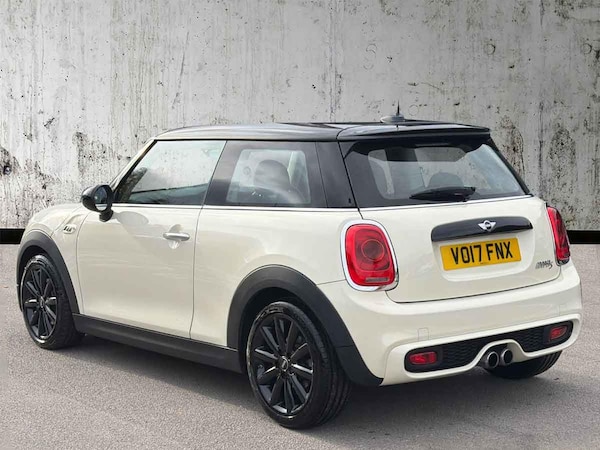 Used MINI Hatch 2017 for sale - 76206114: Photo 2