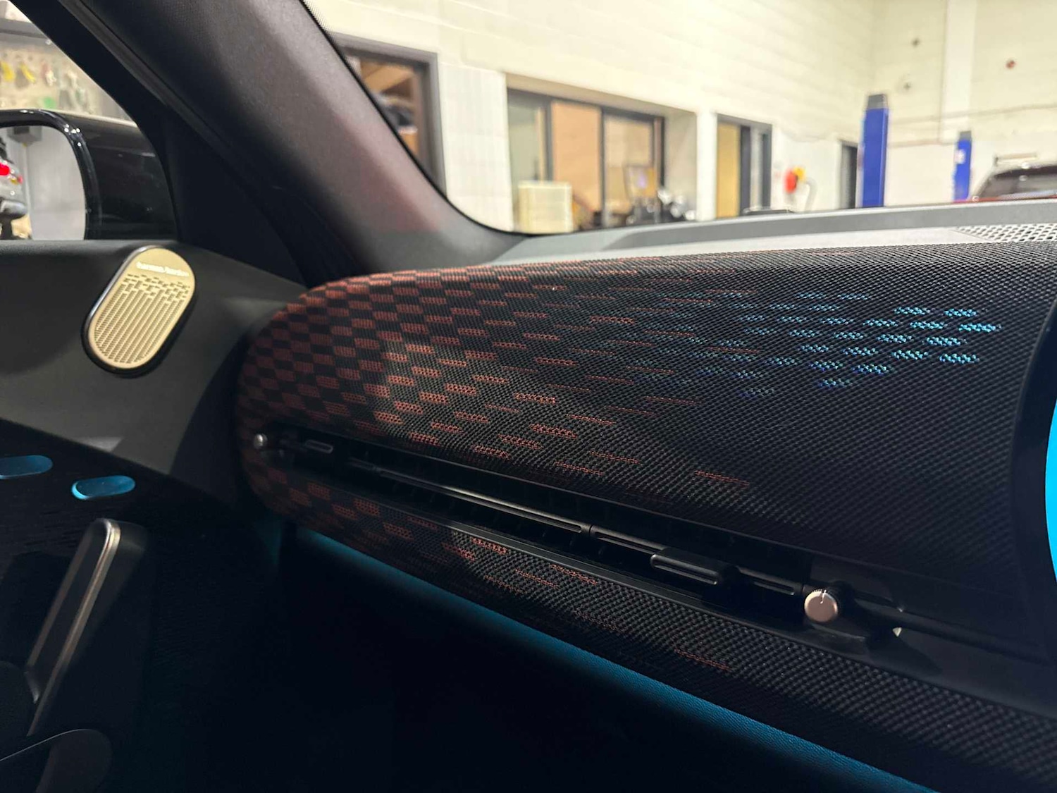 Used MINI Aceman 2025 for sale - 76713197: Photo 24