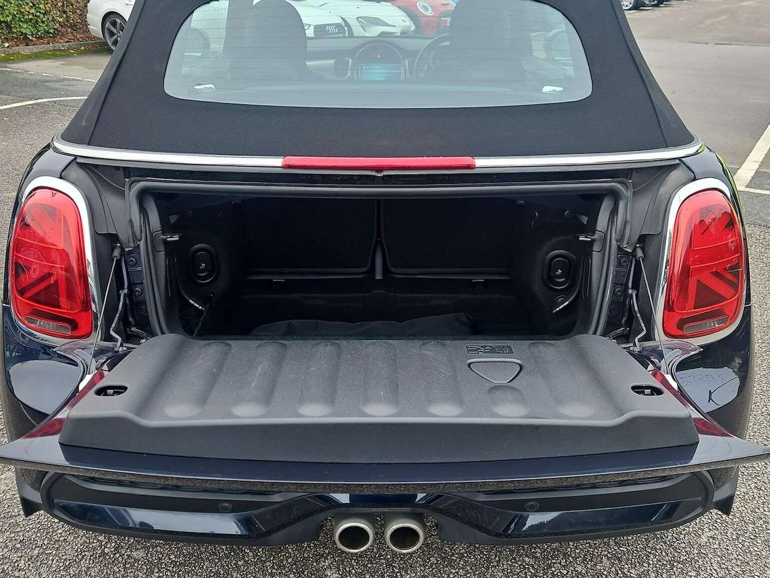 Used MINI Convertible 2021 for sale - 76596247: Photo 17