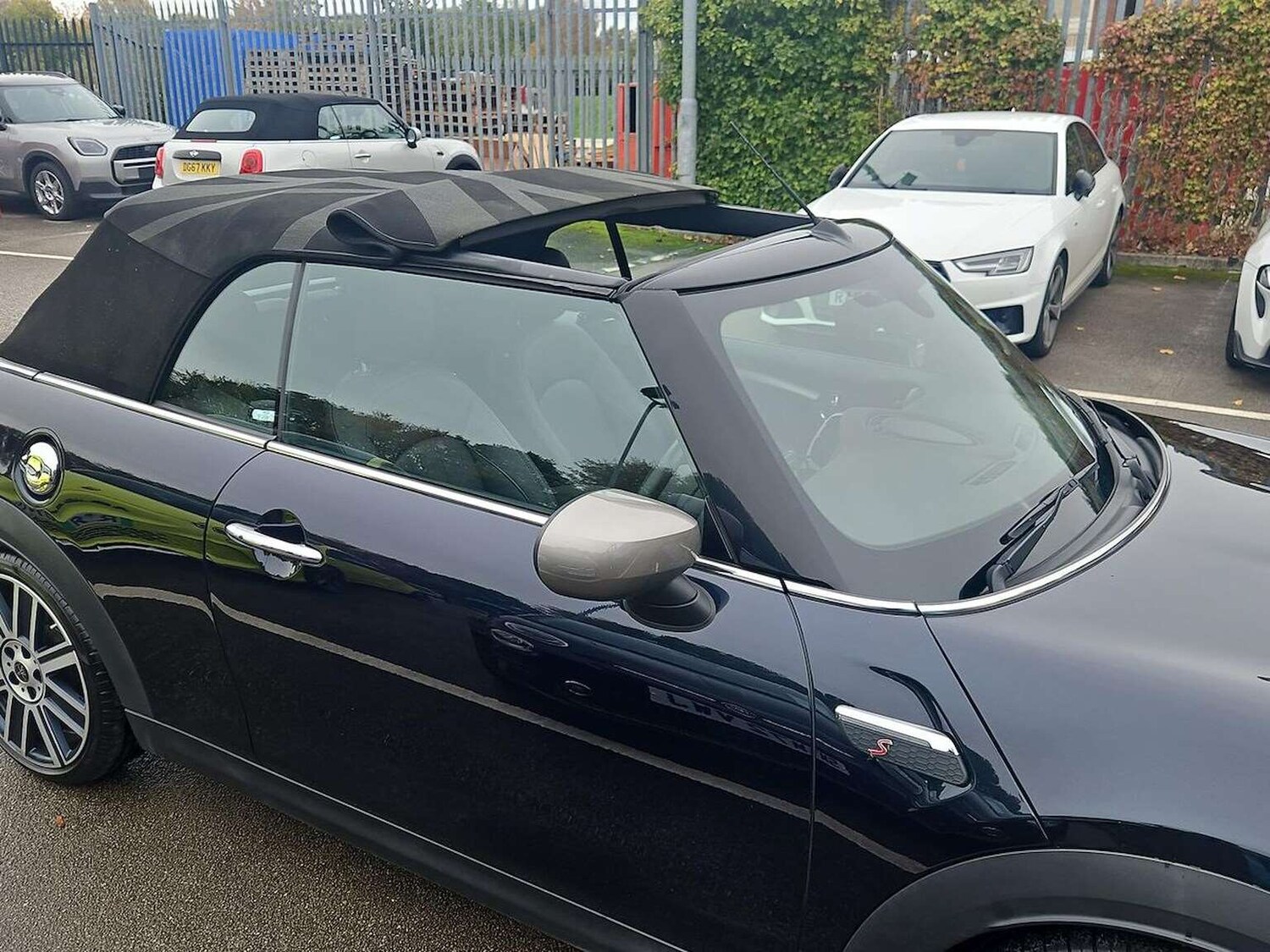 Used MINI Convertible 2021 for sale - 76596247: Photo 35