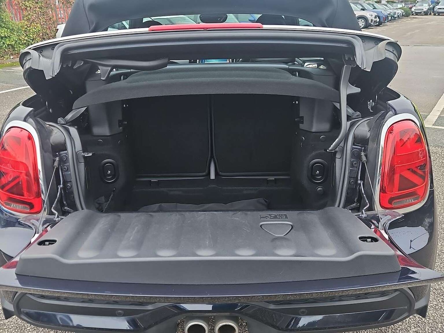 Used MINI Convertible 2021 for sale - 76596247: Photo 38