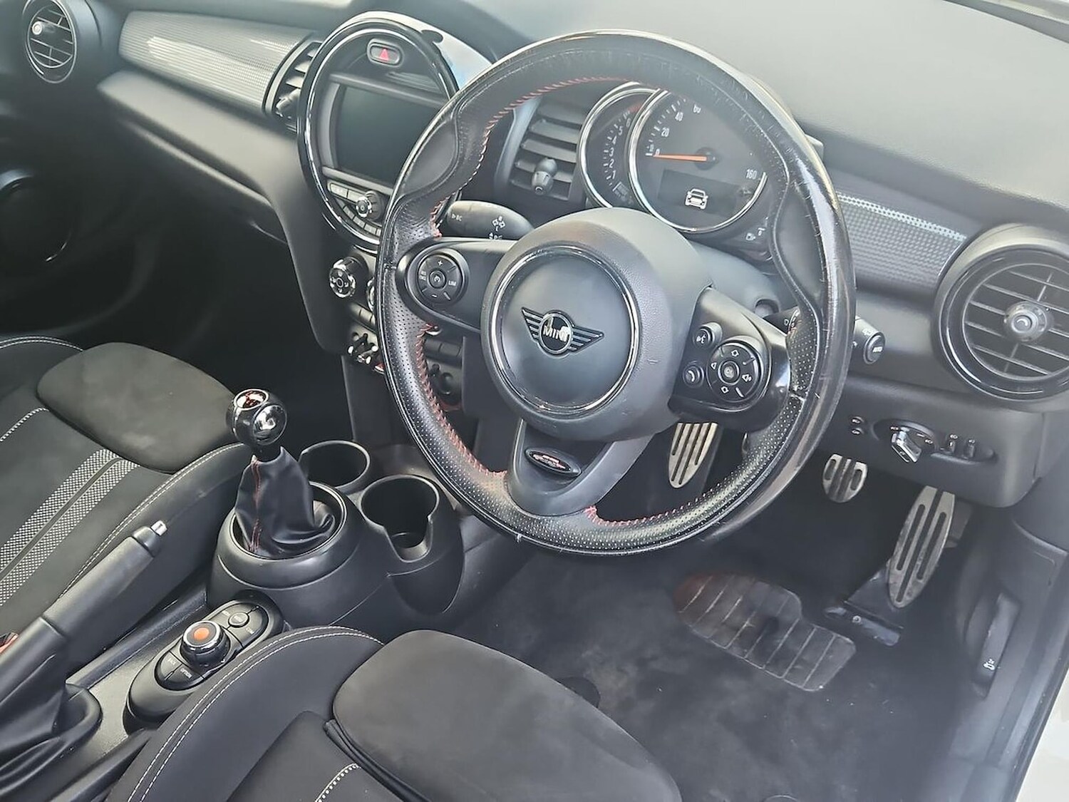 Used MINI Hatch 2020 for sale - 76510735: Photo 15