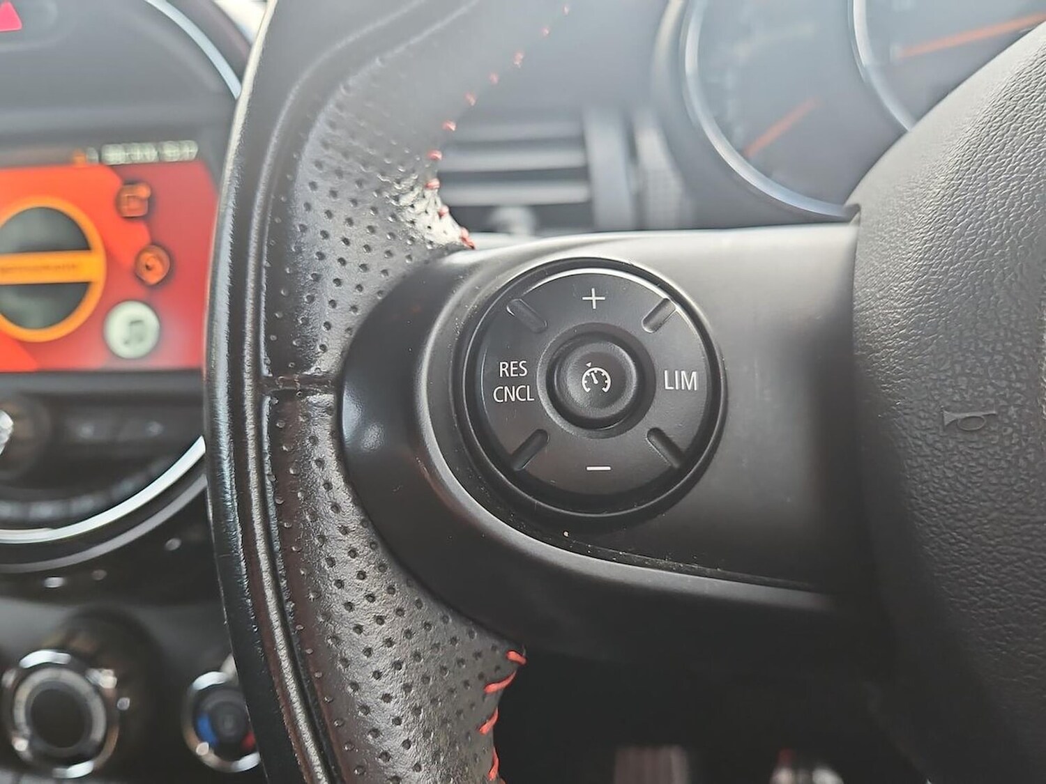 Used MINI Hatch 2020 for sale - 76510735: Photo 25