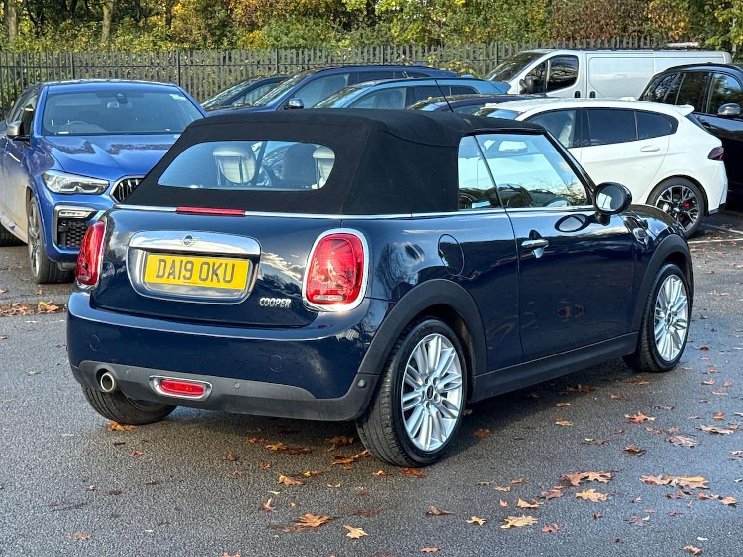 Used MINI Convertible 2019 for sale - 76596332: Photo 18