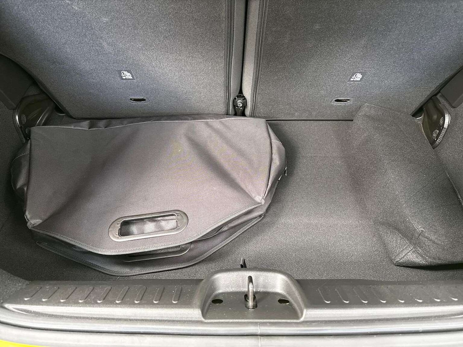 Used Abarth 500 2024 for sale - 76643557: Photo 17