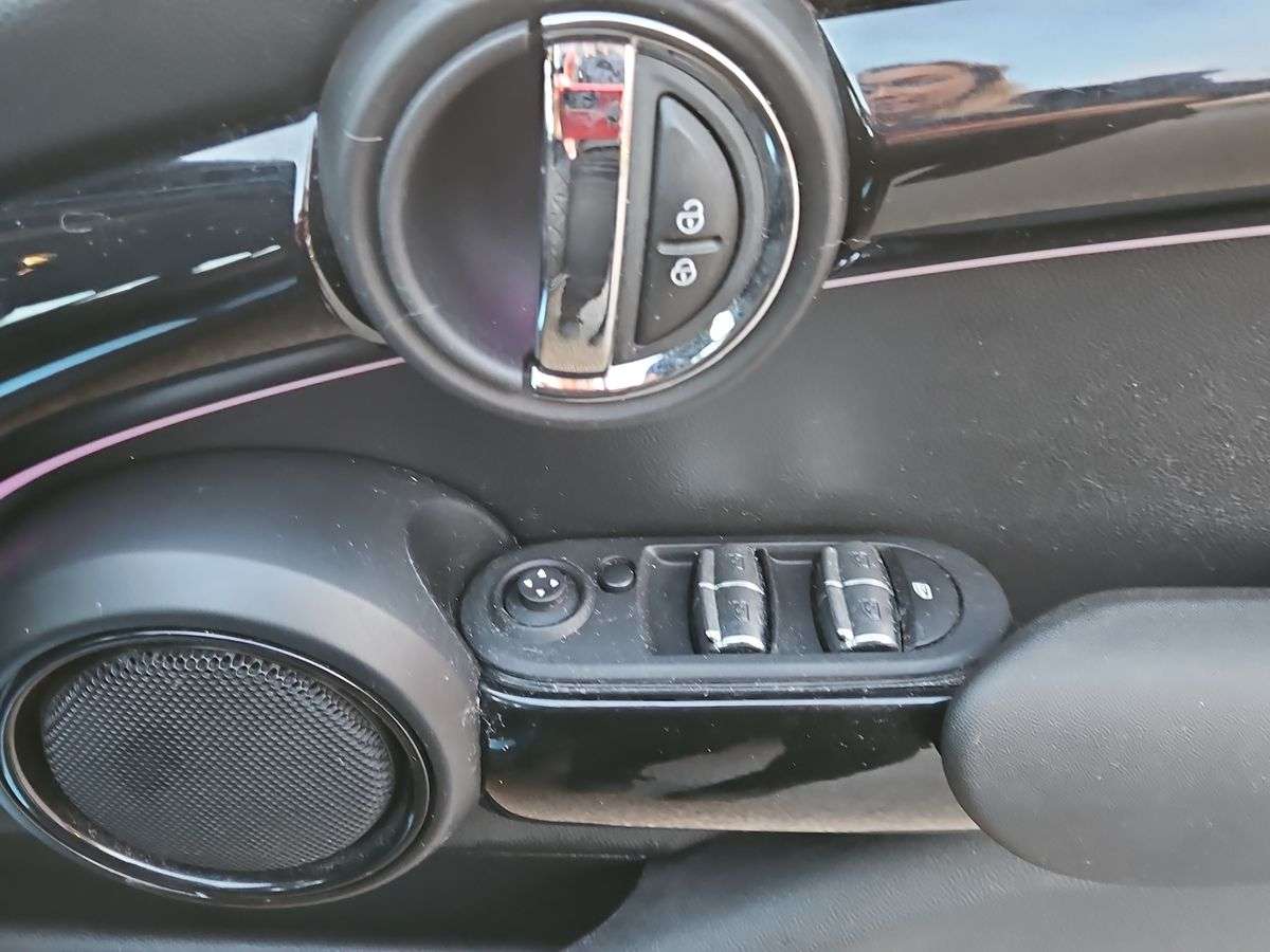 Used MINI Hatch 2022 for sale - 77980045: Photo 31