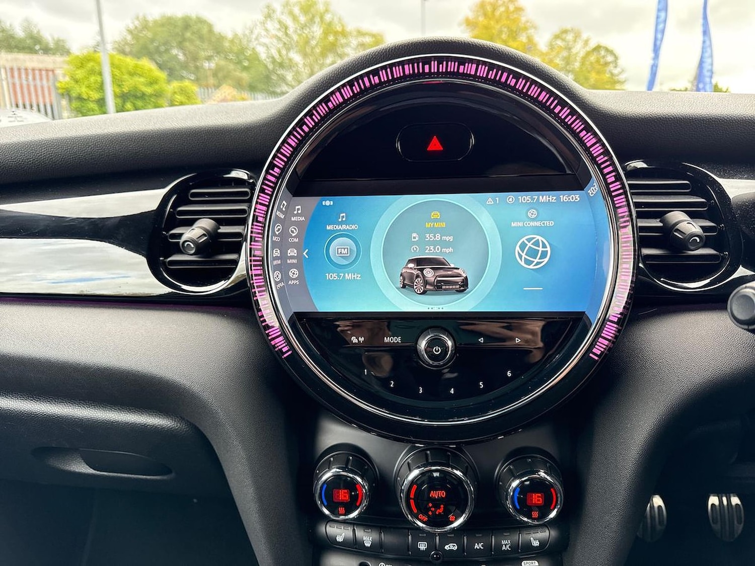 Used MINI Hatch 2021 for sale - 76436563: Photo 12