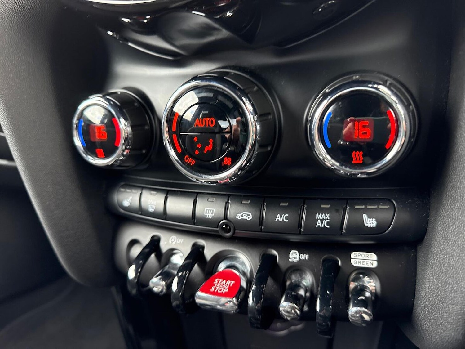 Used MINI Hatch 2021 for sale - 76436563: Photo 13