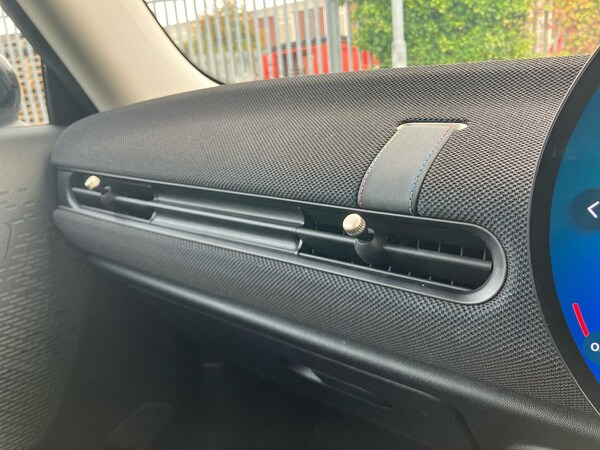 Used MINI Cooper 2024 for sale - 76313851: Photo 24