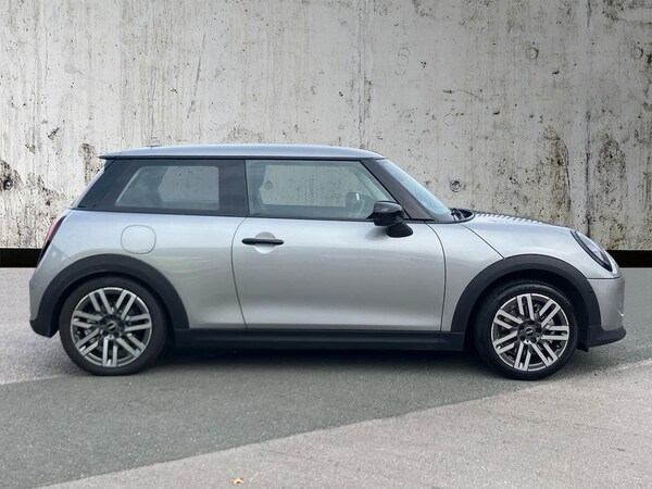 Used MINI Cooper 2024 for sale - 76313851: Photo 3