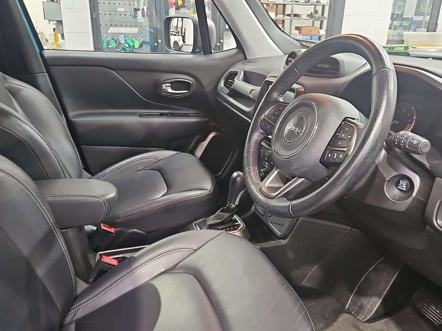 Used Jeep Renegade 2022 for sale - 76666201: Photo 21