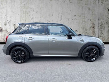 Used MINI Hatch 2020 for sale - 78755667: Photo