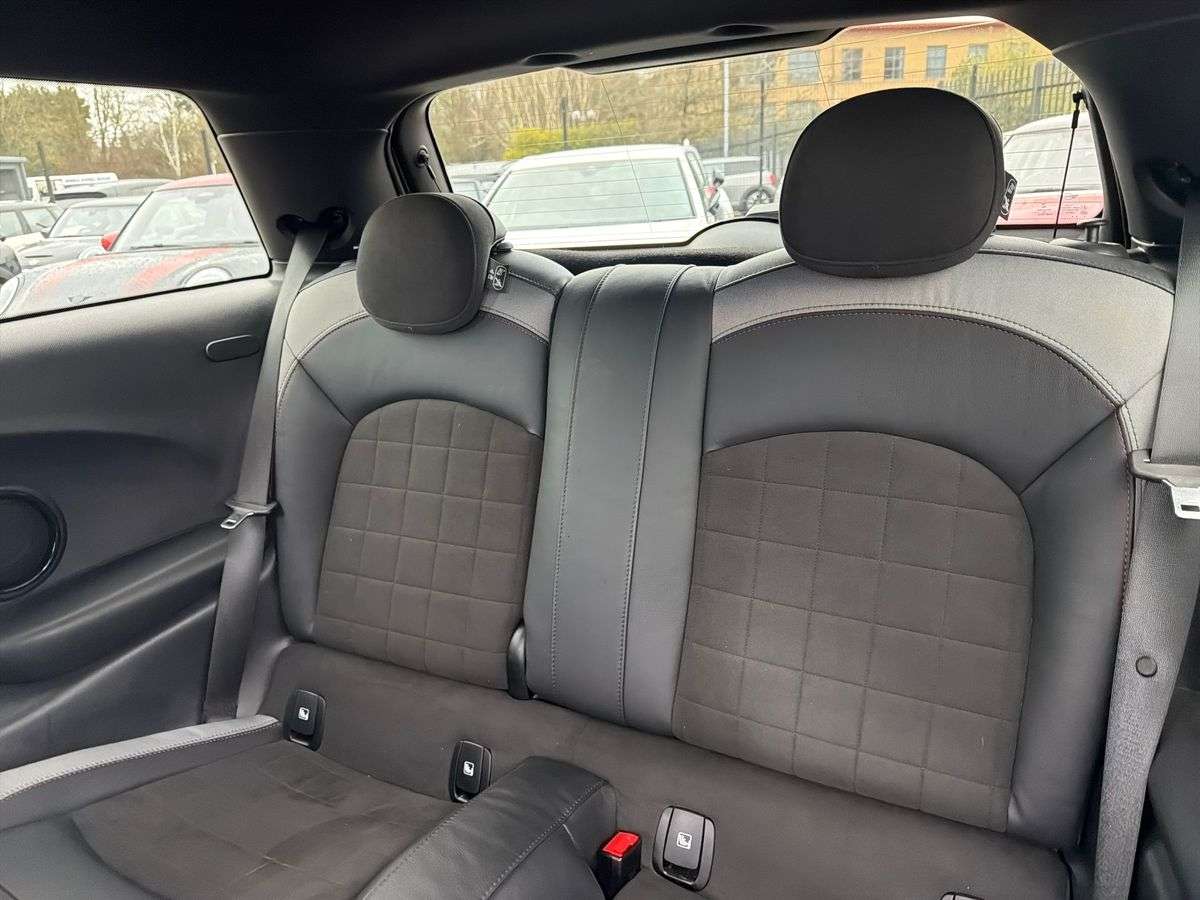 Used MINI Hatch 2023 for sale - 78196128: Photo 16