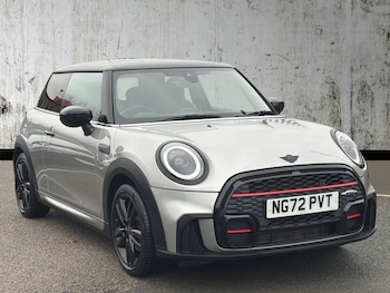 Used MINI Hatch 2023 for sale - 78196128: Photo