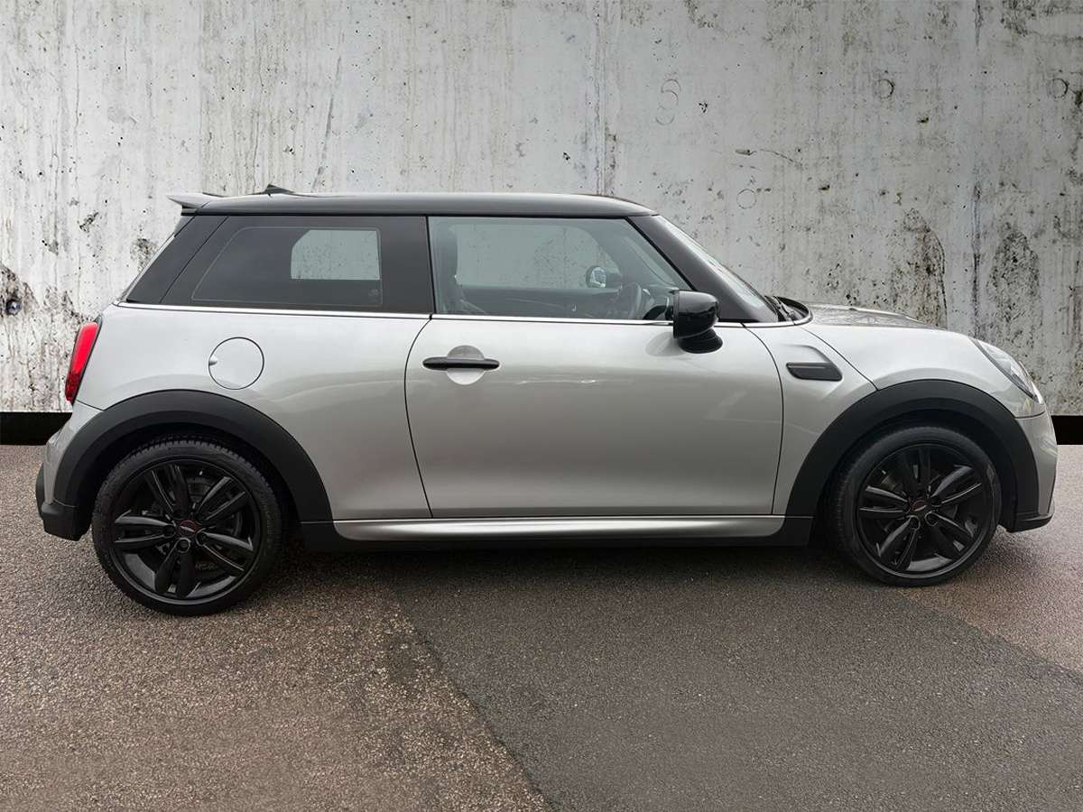 Used MINI Hatch 2023 for sale - 78196128: Photo 3